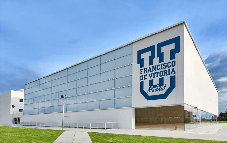 UFV La Universidad Francisco de Vitoria está entre las 3 mejores universidades españolas en salud y bienestar, destacándose por su excelencia académica.